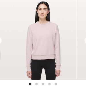 Lululemon close comfort crewneck heathered bliss